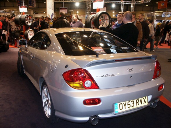 Hyundai Coupe Rear 